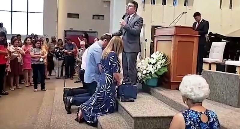 Pastor que expôs em culto passado de fiel obtido na confissão terá de indenizá-lo