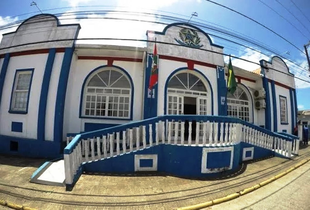 Câmara Municipal no litoral de SC abre concurso para oito cargos públicos