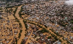 Rio pode atingir 9,5m e Rio do Sul entra em alerta de enchente
