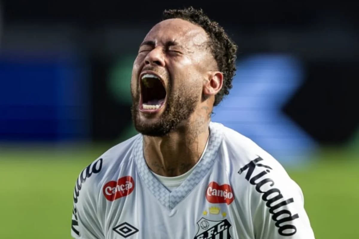 Neymar se revolta com lista dos 28 maiores jogadores da história e cobra 2 brasileiros esquecidos