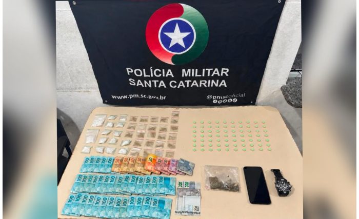 Mais de R$ 37 mil em dinheiro e drogas, termina em prisão por tráfico