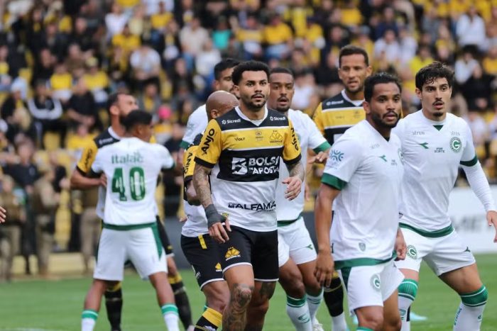 Vale a liderança: Criciúma recebe Juventude em duelo direto pela Série B
