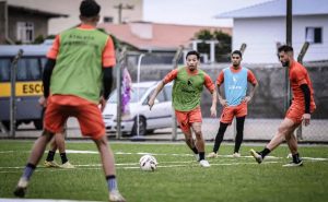 Figueirense e Santa Catarina fazem jogo amistoso no CT do Cambirela
