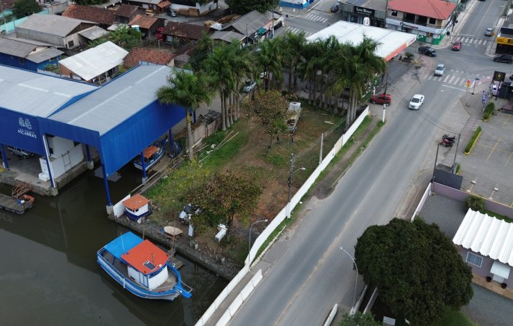 Praça do Pescador ganha projeto inspirado na cultura caiçara em Balneário Piçarras