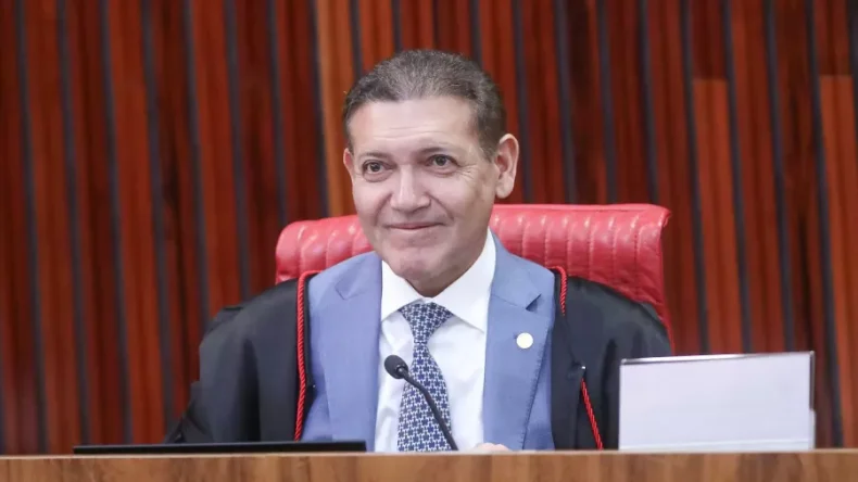 TSE convoca campanhas de Lula e Flávio após disputa judicial