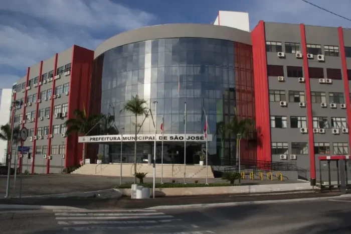 São José troca plano de saúde de servidores para ampliar rede