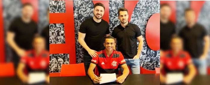 Ex-jogador Sávio revela como descobriu lateral da seleção esnobado pelo Figueirense