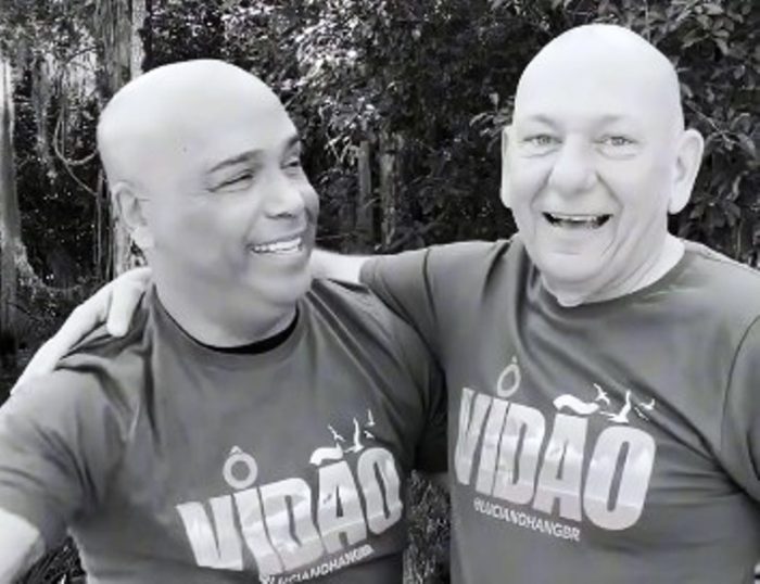 “Devastado”: Em vídeo, Luciano Hang lamenta morte do amigo Rick