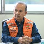 Jorginho Mello interrompe licença e reassume governo de SC após temporais