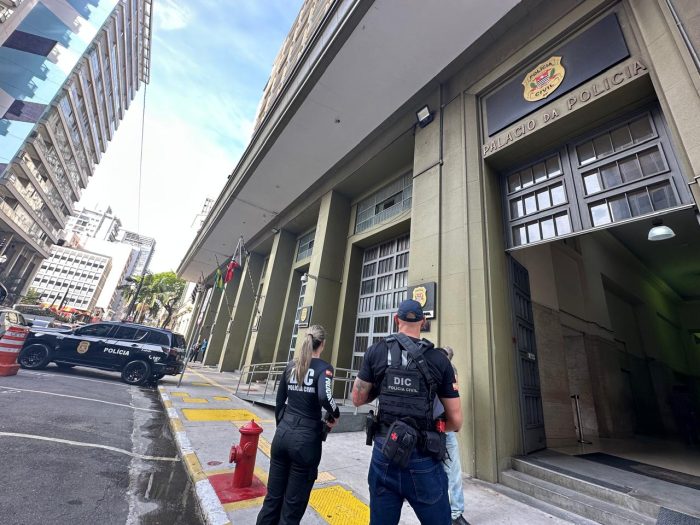 Fraude bilionária: Hackers de bancos são alvo de operação policial
