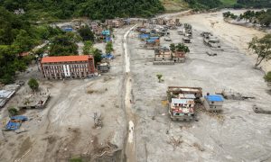 Número de mortos em desastre no Nepal sobe para 1,1 mil