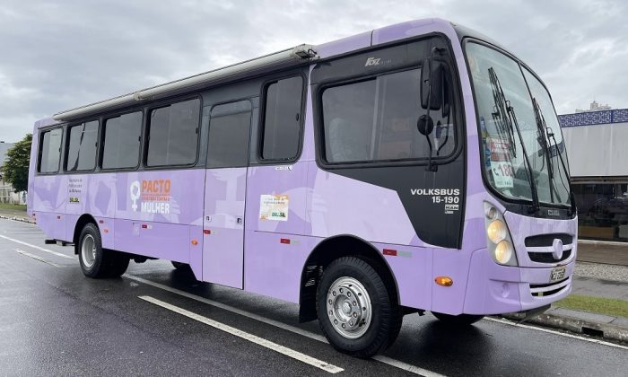 Ônibus Lilás leva atendimento às mulheres em Lages