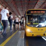 Troca de cartão gera filas em Criciúma