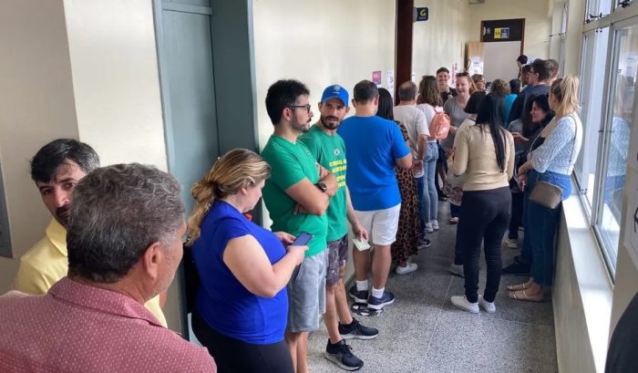 Maioria dos eleitores de SC são mulheres e pessoas solteiras