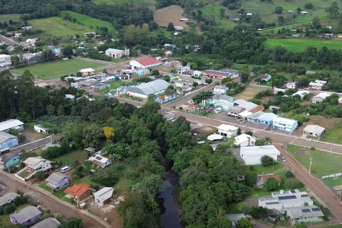 Concurso na menor cidade de SC tem salário de R$ 8,3 mil; veja vagas