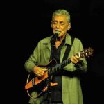 Chico Buarque denuncia ameaça de morte no Rio