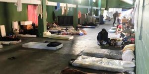 Com alerta de amanhecer gelado, Florianópolis reforça vagas na Nego Quirido