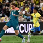 Brasil estreia no pós-Copa com empate diante da Austrália