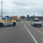 Motociclista morre após bater em ônibus na SC-401, em Florianópolis