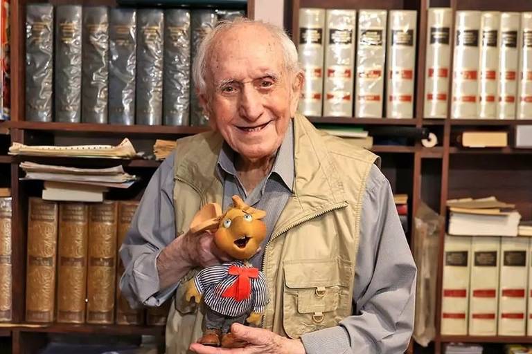 Em 1970, depois de deixar os palcos, o artista voltou para a…