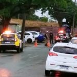 Homem armado invade creche e faz crianças reféns em Curitiba