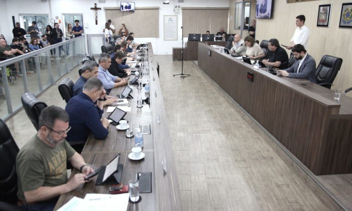 Vereadores aprovam selo do primeiro emprego em Blumenau