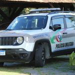 Briga entre vizinhos termina com um morto e outro ferido a facadas em SC