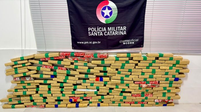 Motorista é preso com mais de 103 quilos de maconha em rodovia estadual