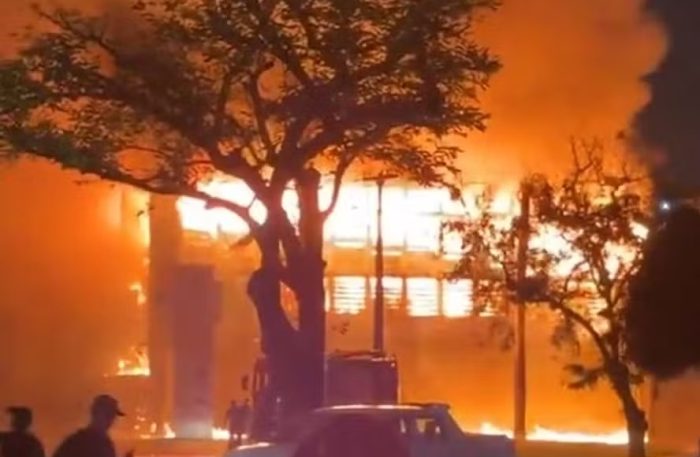 Incêndio atinge laboratórios e afeta pesquisas na UFPE