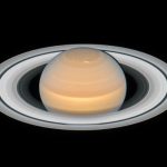 Saturno brilha no céu; saiba como observar