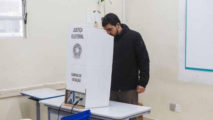 Mais de 4,3 mil seções eleitorais mudaram de local em todo o País