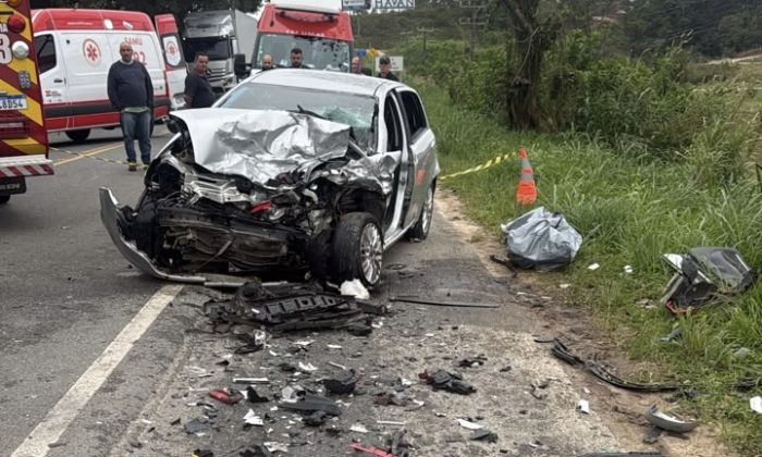 Colisão frontal na SC-410 mata motorista e deixa dois feridos