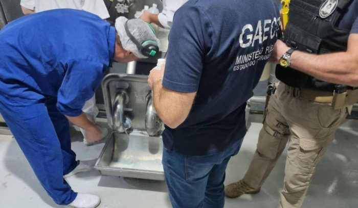 Fábrica no RS adulterava leite com soda cáustica; 15 são condenados