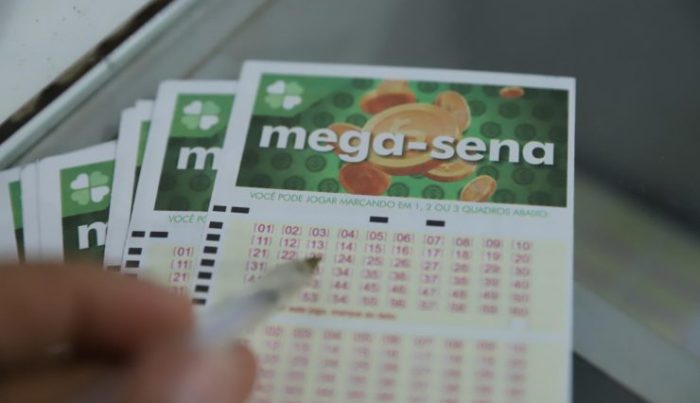 Mega-Sena acumula R$ 170 milhões e tem apostas premiadas em SC