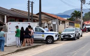 Homem armado é morto após manter 13 crianças reféns em creche