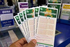 Mega-Sena acumula, mas apostas de SC faturam bolada; saiba onde